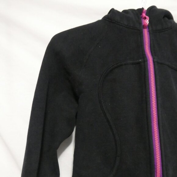 LULULEMON | size 4 | Black Scuba Hoodie W/ Purple Lining and Omega - Picture 5 of 15